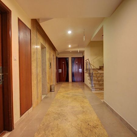Collection O 29684 Hotel Vikram Palace & Restaurant Dayal Bagh Ngoại thất bức ảnh