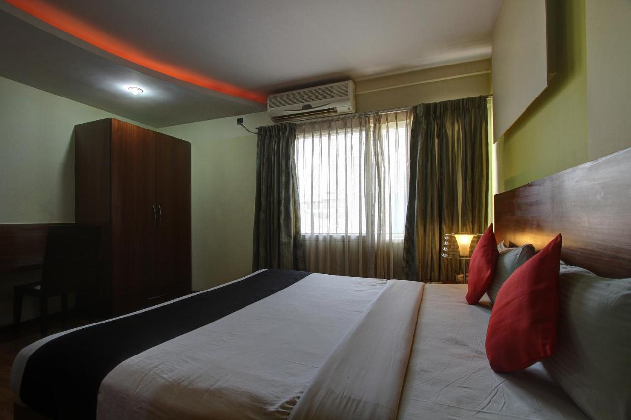Collection O 29684 Hotel Vikram Palace & Restaurant Dayal Bagh Ngoại thất bức ảnh