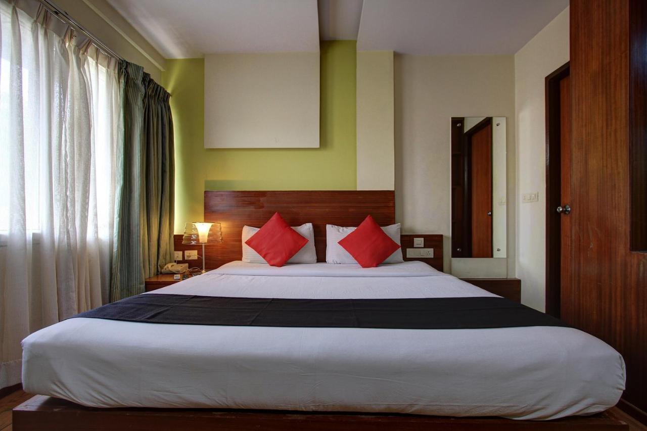 Collection O 29684 Hotel Vikram Palace & Restaurant Dayal Bagh Ngoại thất bức ảnh